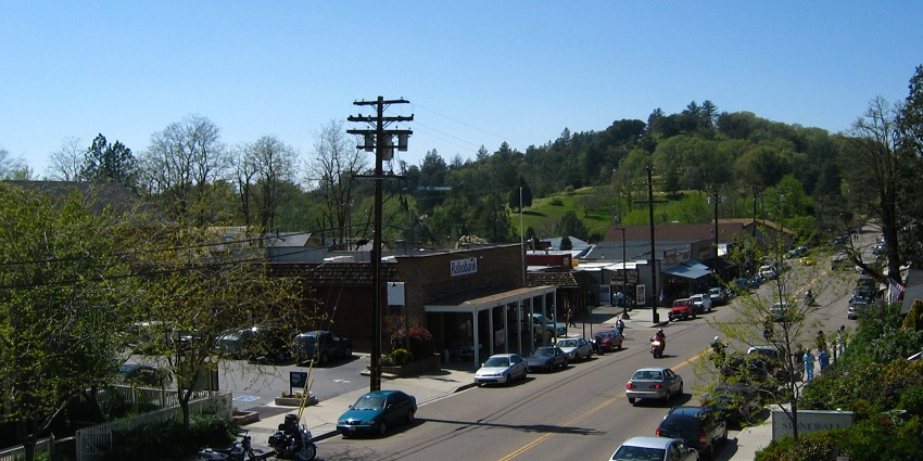 A panoramic view of Julian, California. It is a must-visit place for all travellers.