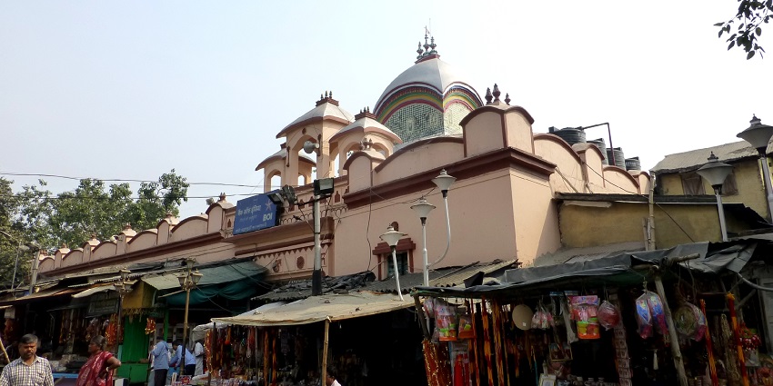A picture of the Kalighat Kali Temple, is one of the most renowned Hindu temples in India.