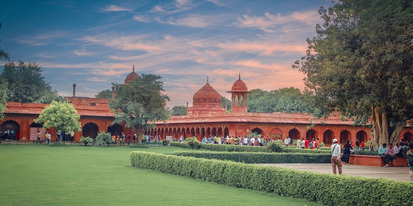 An image of Kamla Nehru Vatika, which is one of the places to visit in Muzaffarnagar.
