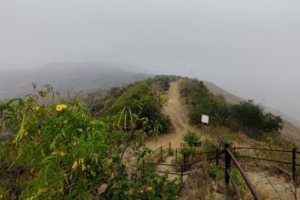 An image of Kanifnath Trekking showcasing the beautiful Sahyadri mountains in Maharashtra