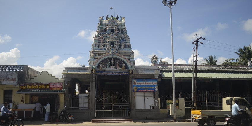 A picture of Karaikal Ammaiyar Temple, a significant site in Karaikal tourist places