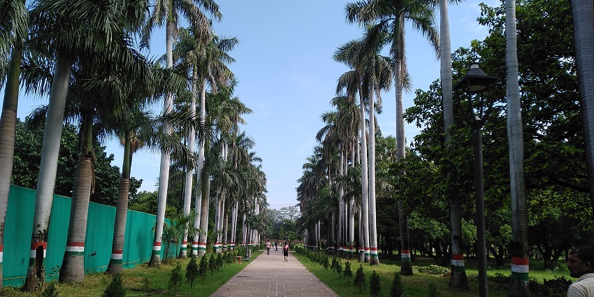 A picture of Khusro Bagh, which is one of the best places to visit in Allahabad.