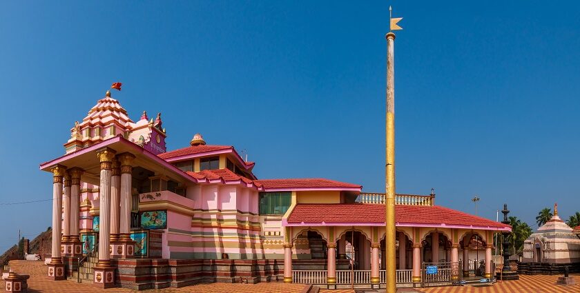 Kunkeshwar temple is a reflection of architecture along the coastline of Maharashtra.