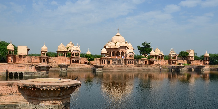 A picture of Kusum Sarovar, which is one of the best places to visit in Mathura.