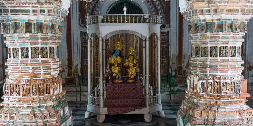 A picture of Lalji Temple, which is one of the best temples in Bishnupur.