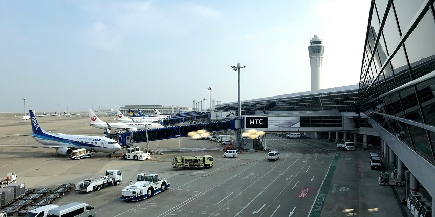  International cargo and passenger airport with global flight connections in Belgium.