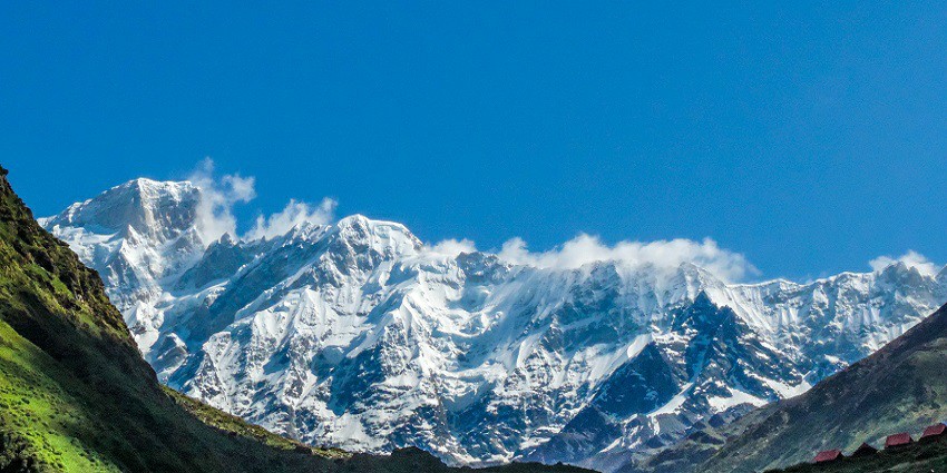 Picturesque location along the Kedarnath trek, known for tranquil surroundings.