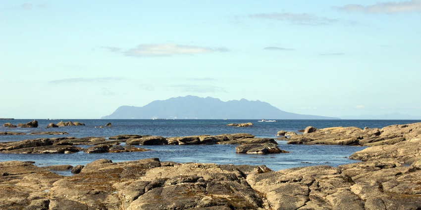Little Barrier Island is one of the stunning islands near New Zealand