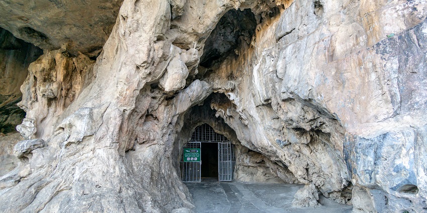 Ancient rock formations of the Cango Caves in in the Western Cape Province of South Africa.