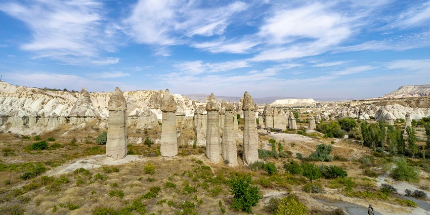 Famous for its phallic-shaped rock formations and scenic vistas
