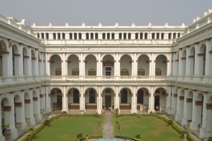 An Image of Malda Museum ancient architecture in Malda and its history-preserved artefacts.