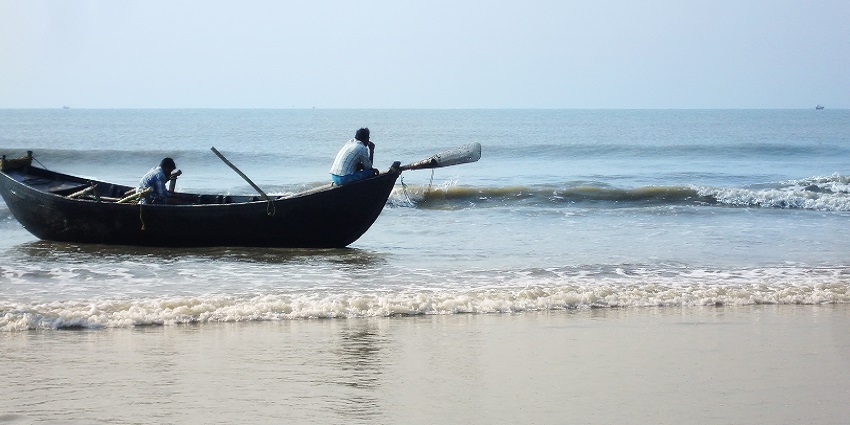 An image of a tranquil sunset at Mandarmani Beach, a serene destination for couples.