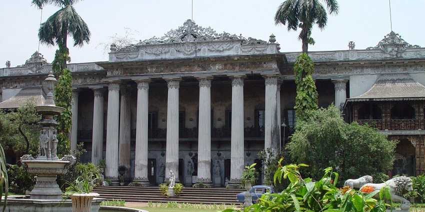 A view of Marble Palace, known for its architecture.