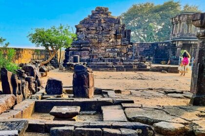 markanda temple is an example of utter devotion toward lord shiva in Maharashtra