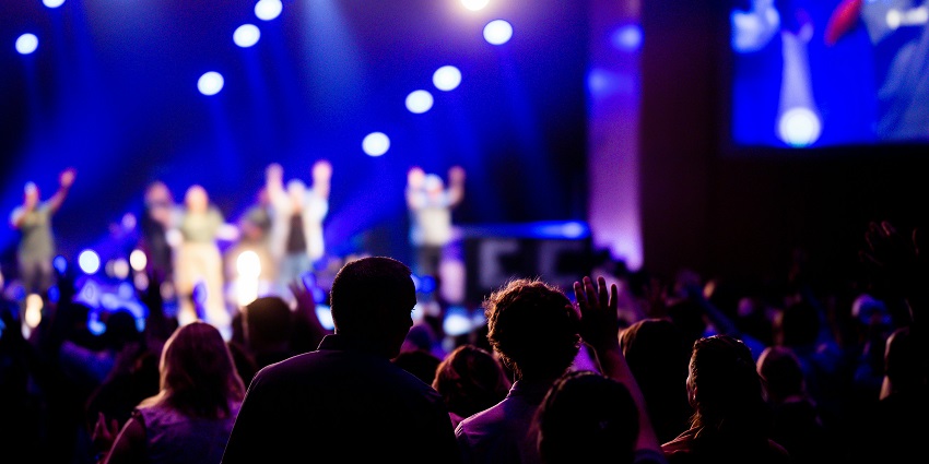 Zurich nightlife is known for live music, and performances at Mascotte, the city’s oldest clubs.