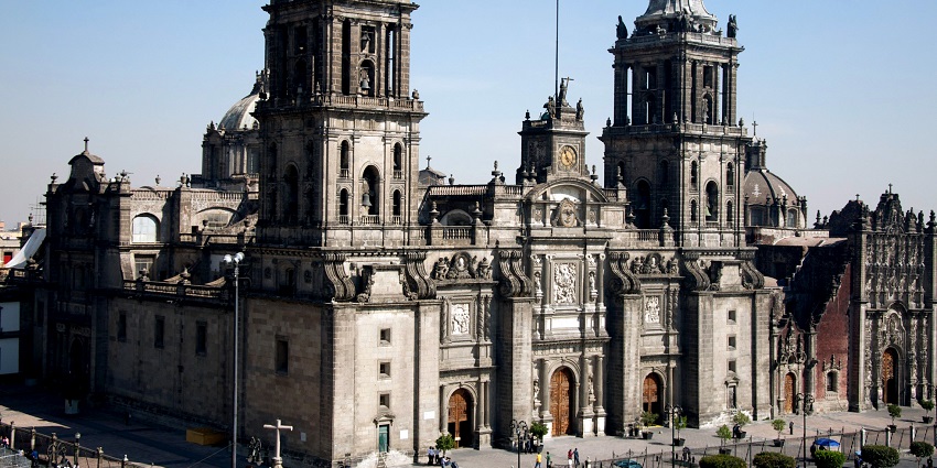 An outer view of the Mexico City Metropolitan Cathedral, which has impressive structure.