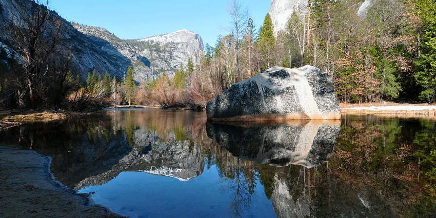 An image of Mirror Lake, a famous tourist destination near Yosemite Falls in Yosemite National Park.