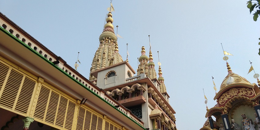 Samaj Bari, one of the best places to visit near Bethuadahari Wildlife Sanctuary.
