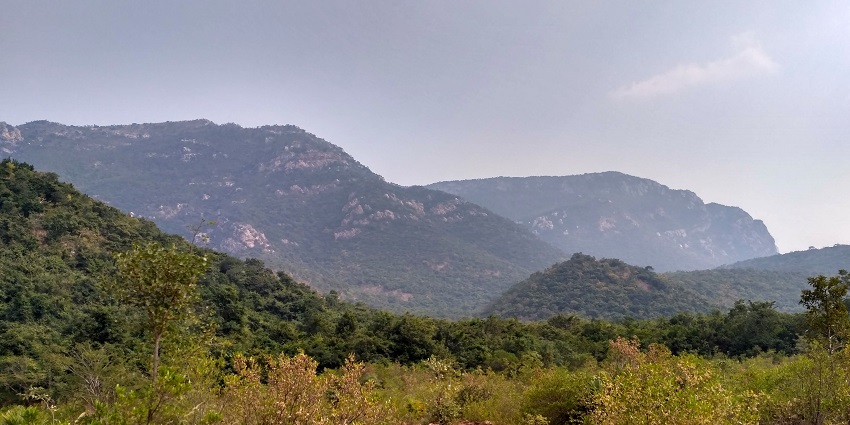 A picture of waterfalls and pools along the Nagalapuram Trek, Tamil Nadu.