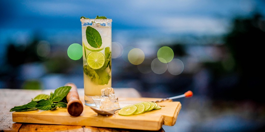 Naked in the Sky, a rooftop bar showcasing the amazing Melbourne nightlife
