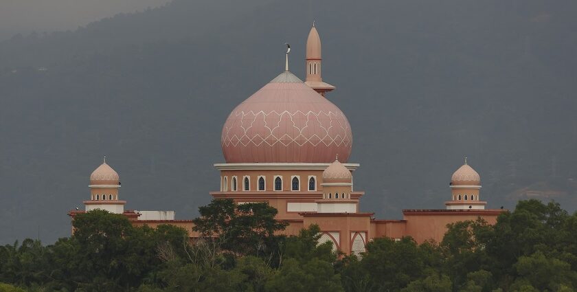 A picture of Nakhoda Mosque in Kolkata, showcasing its grand architectural design.