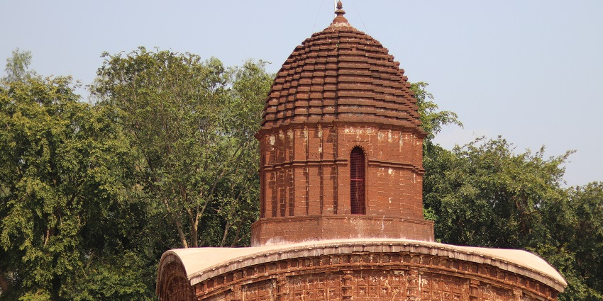 A picture of Nandalal Temple, a lesser-known yet one of the best temples in Bishnupur.
