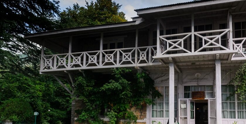 A representative image of the historic Nandan Art Gallery And Museum, Santiniketan.