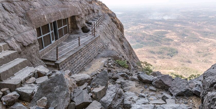 An image of the Naneghat trek offers a lot of scenic views, with lush greenery.