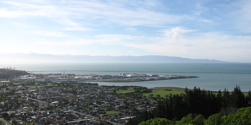 A city famous for its local arts among places to visit in New Zealand in September.