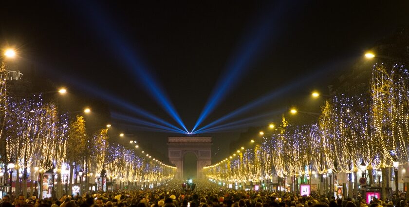 Image of new year celebration in Paris - Celebrate New Year in Paris amidst magic & wonder