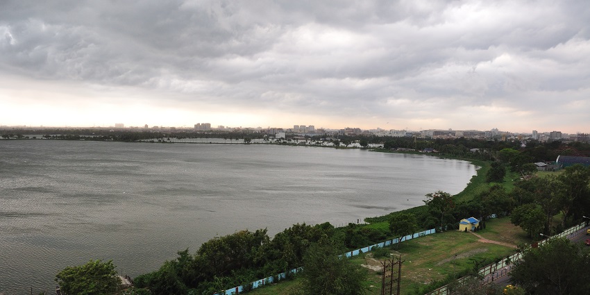Mesmerising view of Jheel Meel, where Nicco Park water park is located