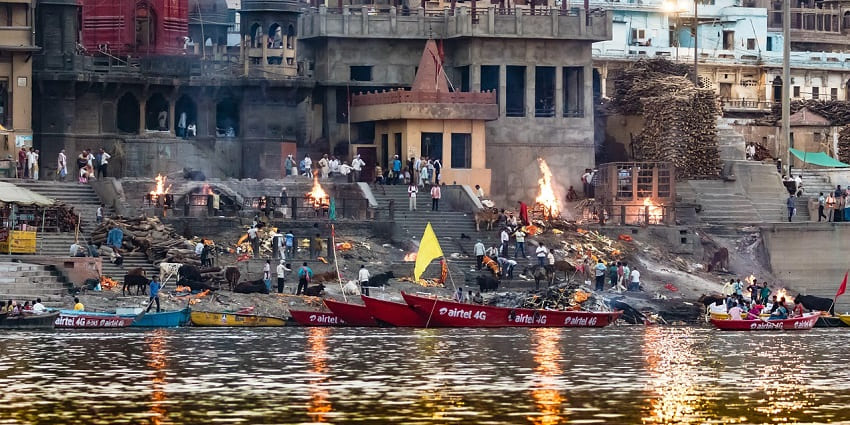 A picture of Nimtala Burning Ghat, Kolkata, a haunted site with lingering spirits