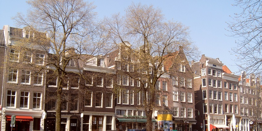 Charming historic district filled with boutiques, cafes, and galleries.