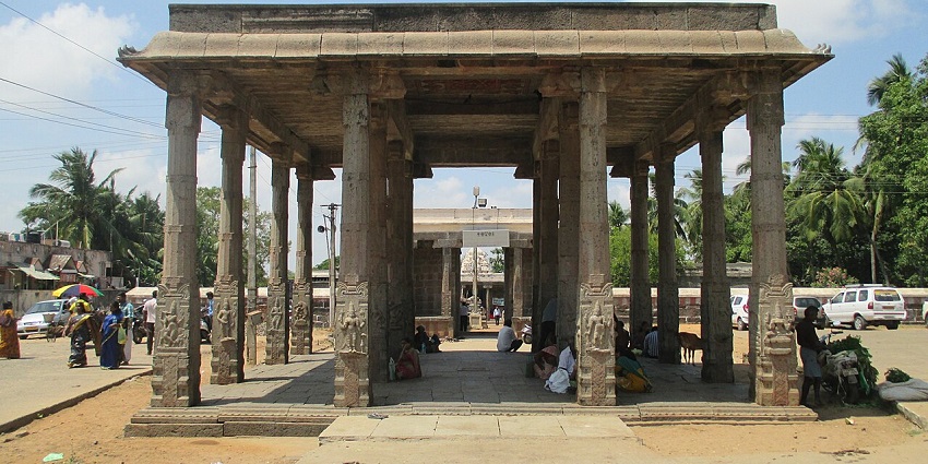 A frontal view of a historical temple compound, one of the best places to visit in Karaikal