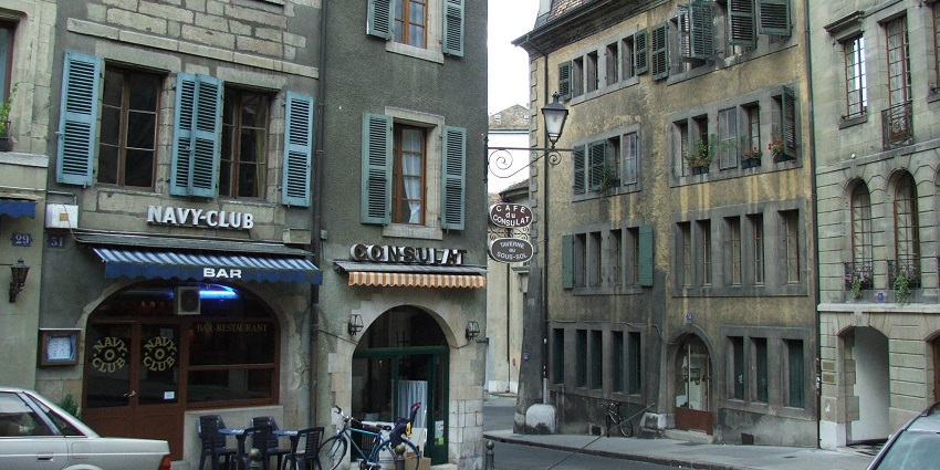 Enjoy Unique Switzerland nightlife with craft cocktails in Old Crow.