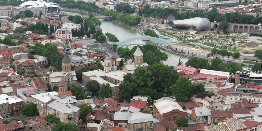 Charming area with cobbled streets, traditional houses, and historic sites in tbilisi.
