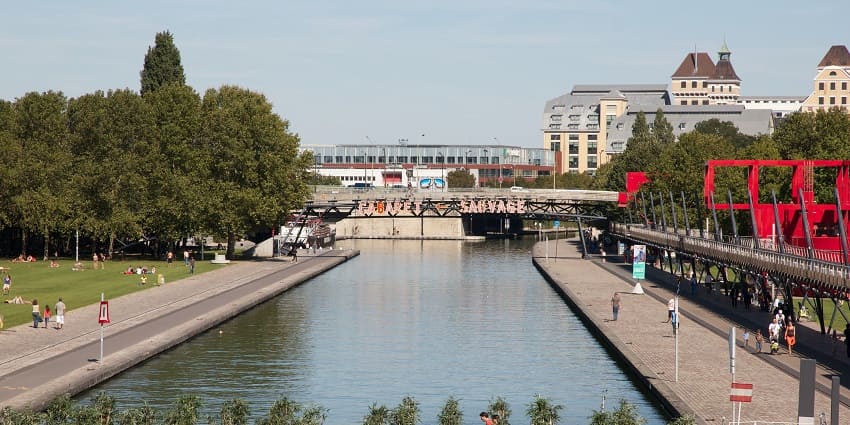 Parc de Villette is a cultural park offering museums, theatres, and lush green spaces.