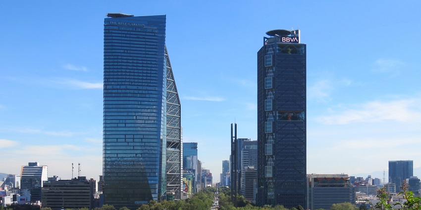 A distant view of Paseo de La Reformasurro, one of the best places to visit in Mexico city.