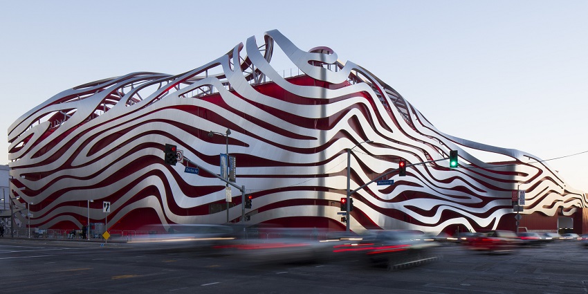 An image of an astonishing museum, a famous place near the Los Angeles County Museum of Art