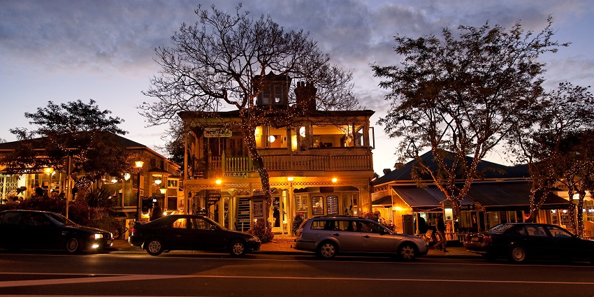 Visiting the vibrant bar at Parnell is the best way to enjoy New Zealand nightlife