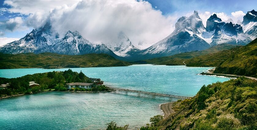 A detailed guide to all the interesting places to visit in Chile that offer natural beauty.