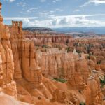 A picture of the Bryce Canyon showcasing the Thor's Hammer formation .