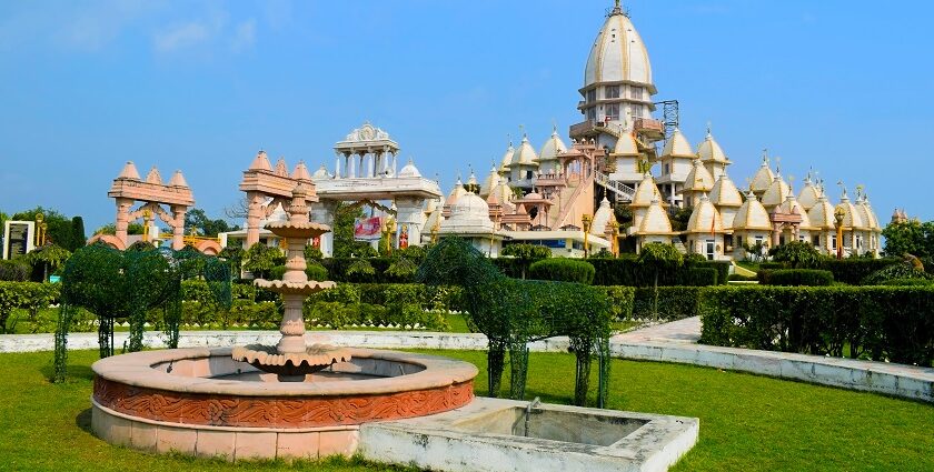 A temple in Hastinapur including a marble platform and numerous small statues