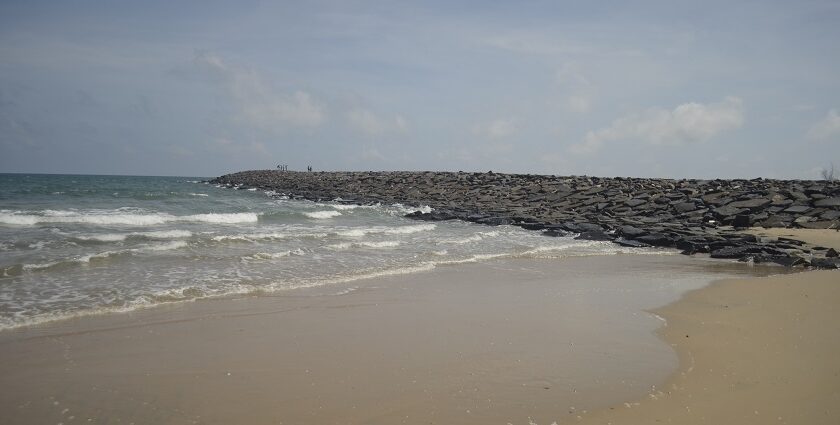 A scenic view of Karaikal beach - one of the best places to visit in Karaikal