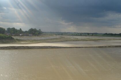 A panoramic view of Shahjahanpur showcasing its temples and natural beauty.