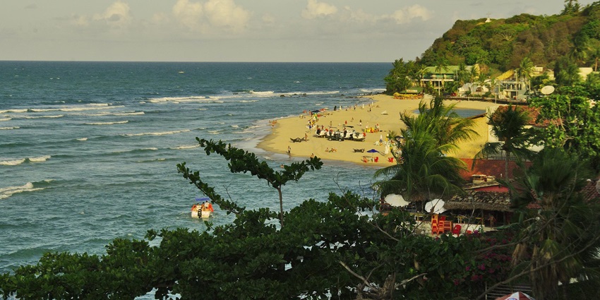 Surfer's spot and lively beach life, Praia da Pipa offers adventure and relaxation