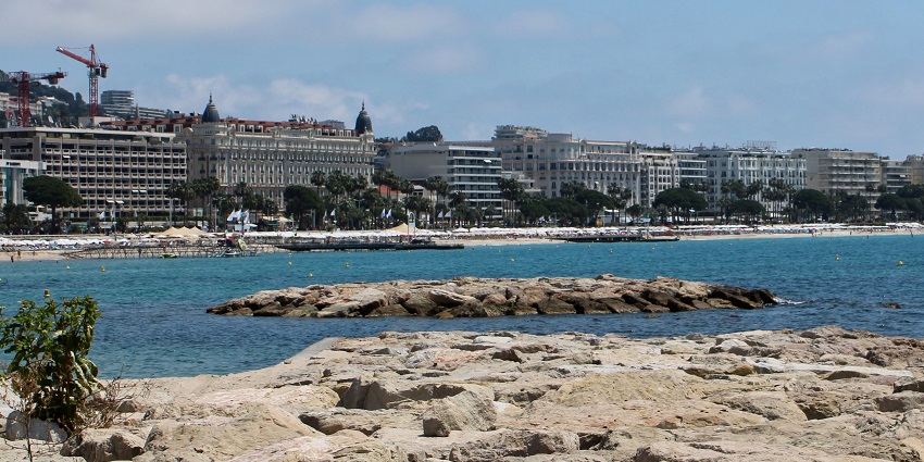 Promenade de la Croisette, iconic French Riviera beachfront, Cannes glamour