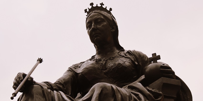 Take a tour of the Queen Victoria Building, one of the things to do in Sydney