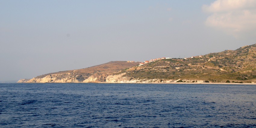 Relaxing coastal destinations with beautiful beaches and crystal-clear waters.