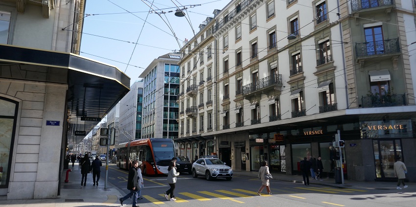 Indulge in luxury shopping at Geneva streets with designer stores and fine jewellery.